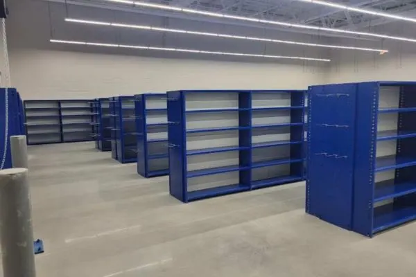 adjustable shelving