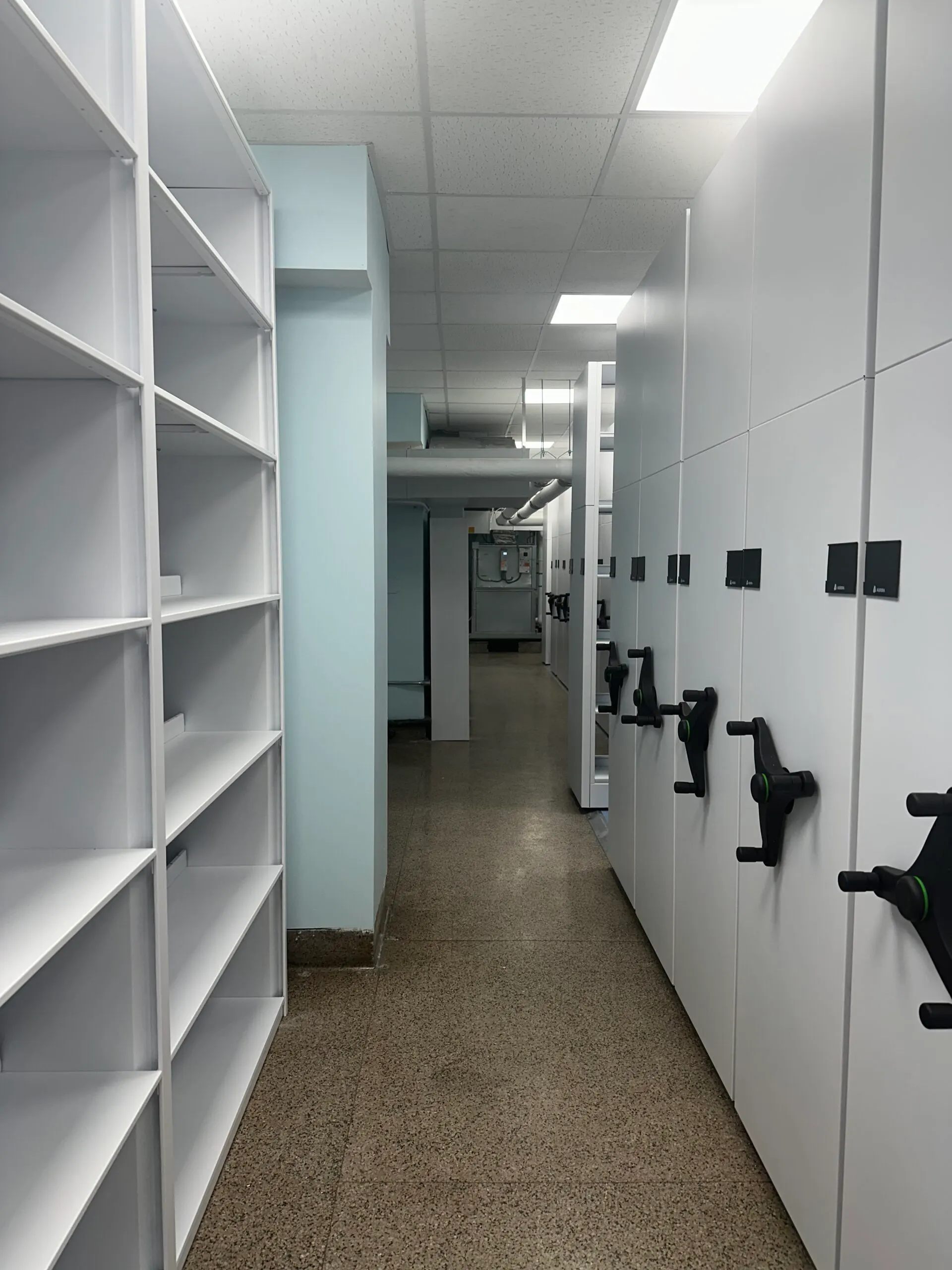 high-density mobile shelving, mobile storage, high-density mobile storage